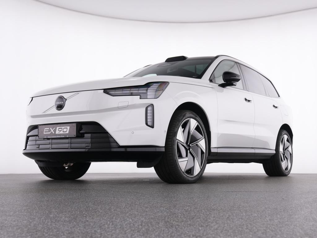 Volvo EX90