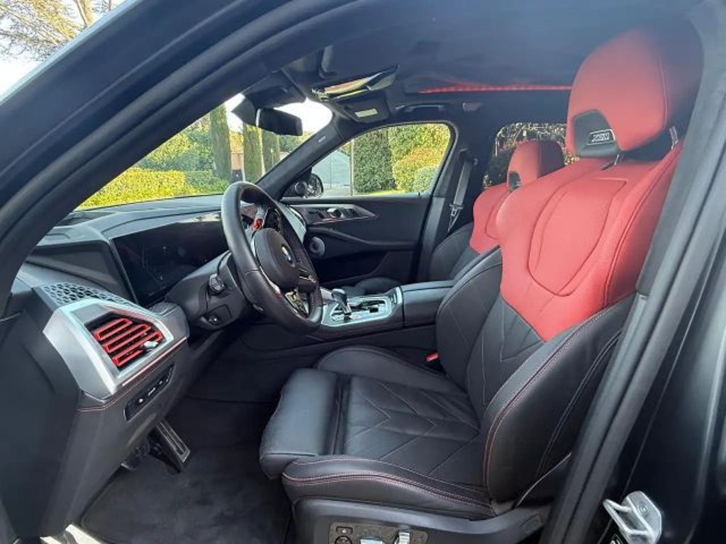 BMW XM