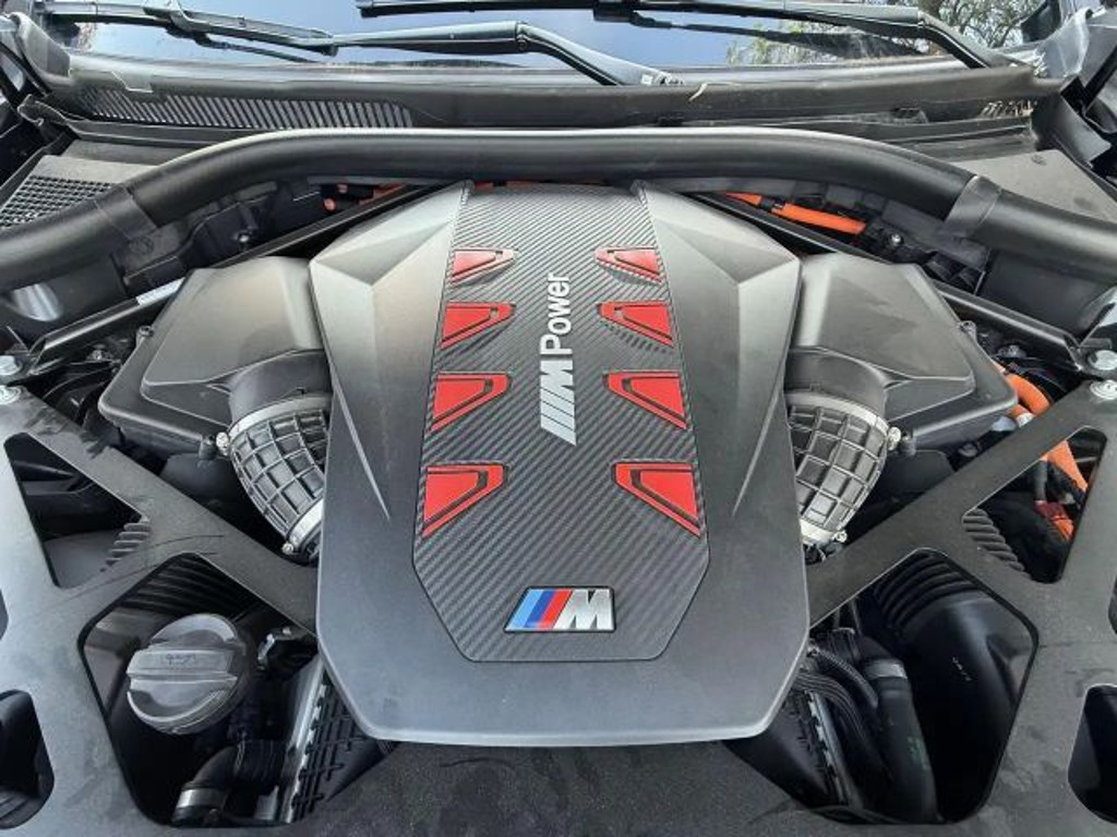 BMW XM