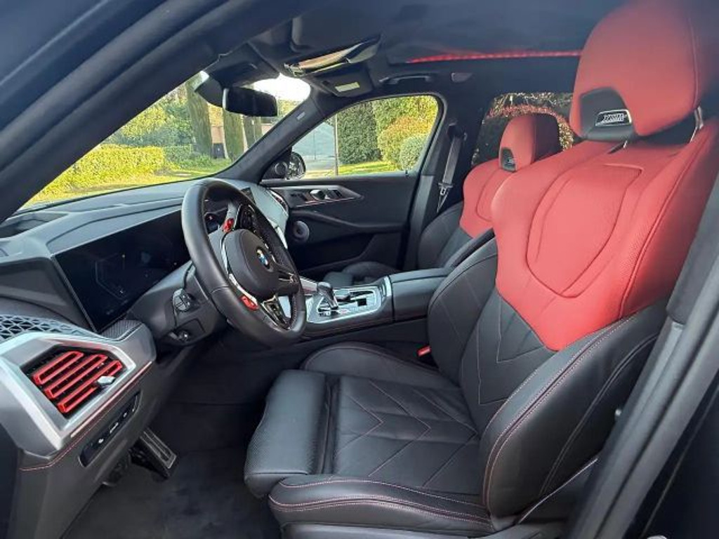 BMW XM