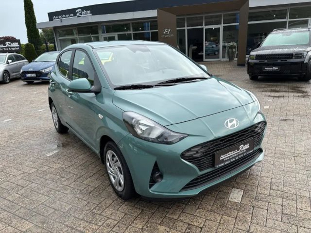 Hyundai i10