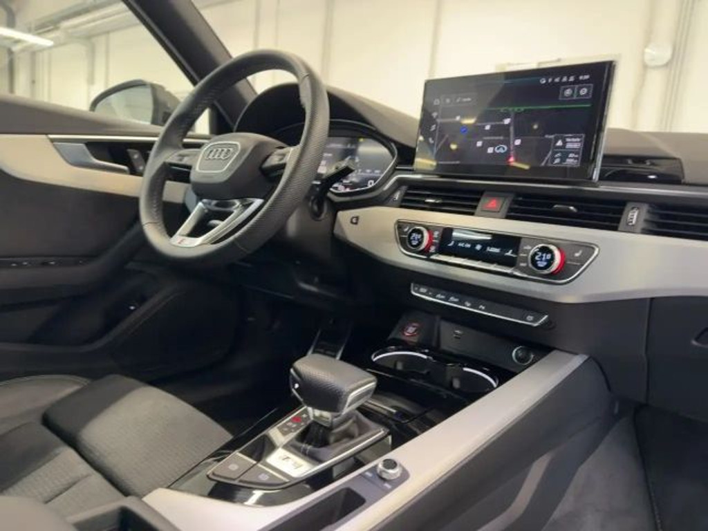 Audi S4
