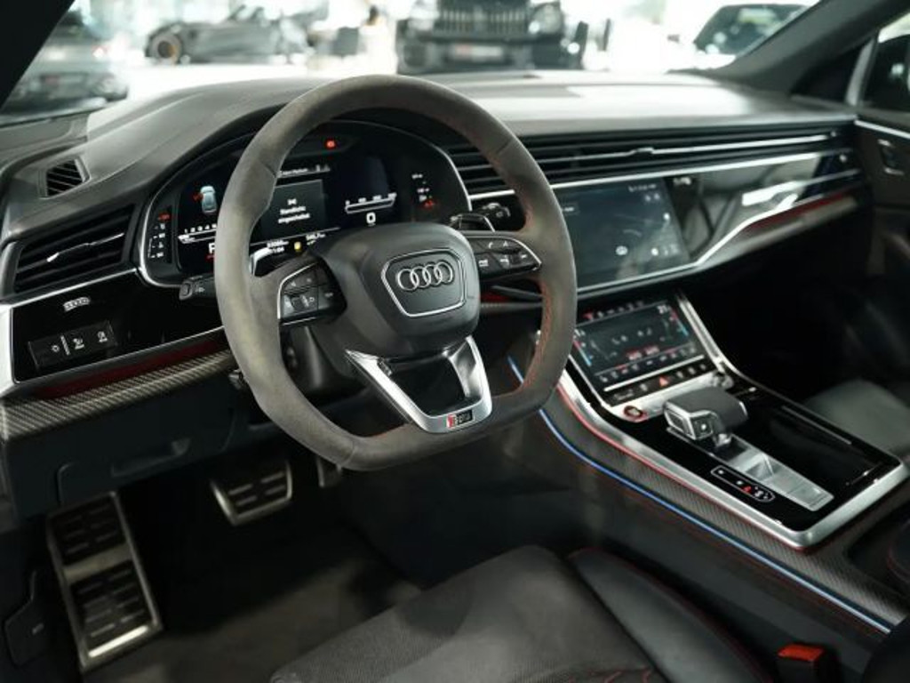 Audi RS Q8