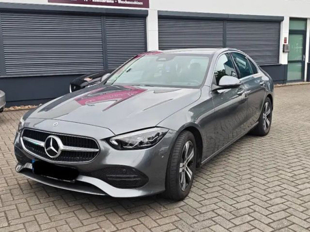 Mercedes-Benz C-Klasse C 220 AVANTGARDE C 220 d Sedan
