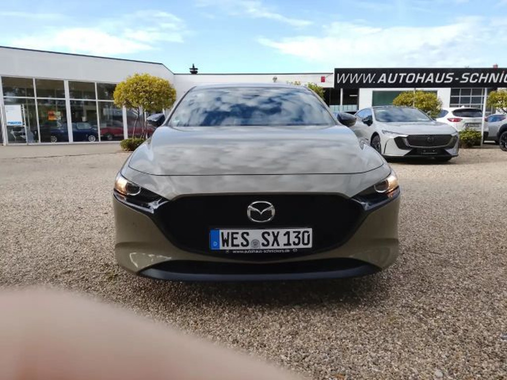 Mazda 3 NAGISA+ALEXA+BOSE+KAMERA+CARPLAY+LED+AKTION!!