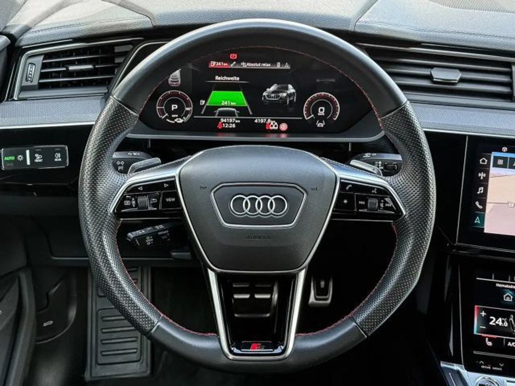 Audi Q8 e-tron