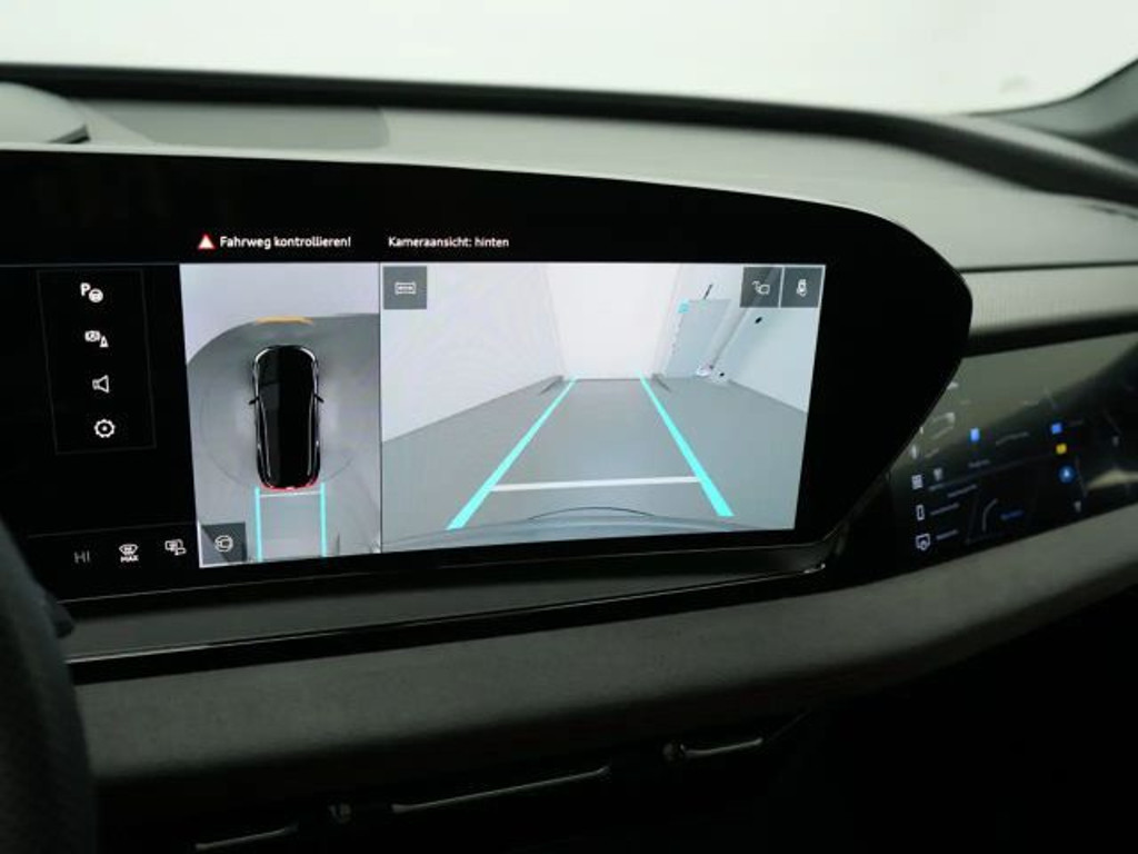 Audi SQ6 e-tron