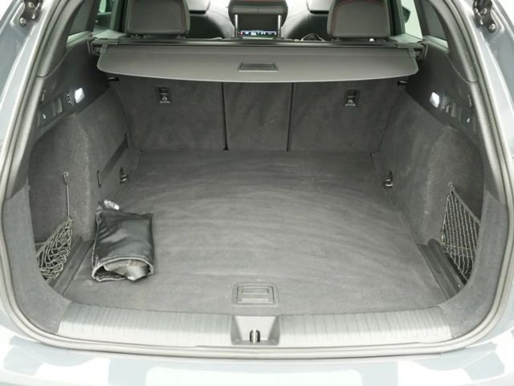 Audi SQ6 e-tron