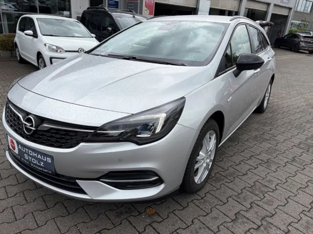 Opel Astra Sports Tourer Business