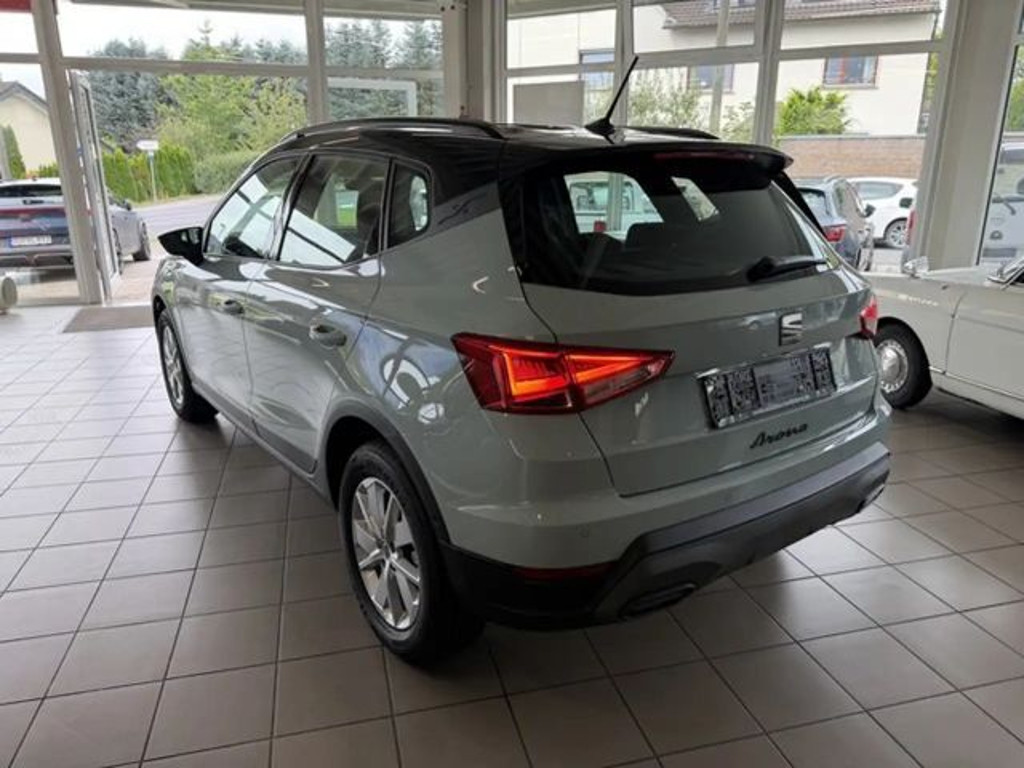 Seat Arona