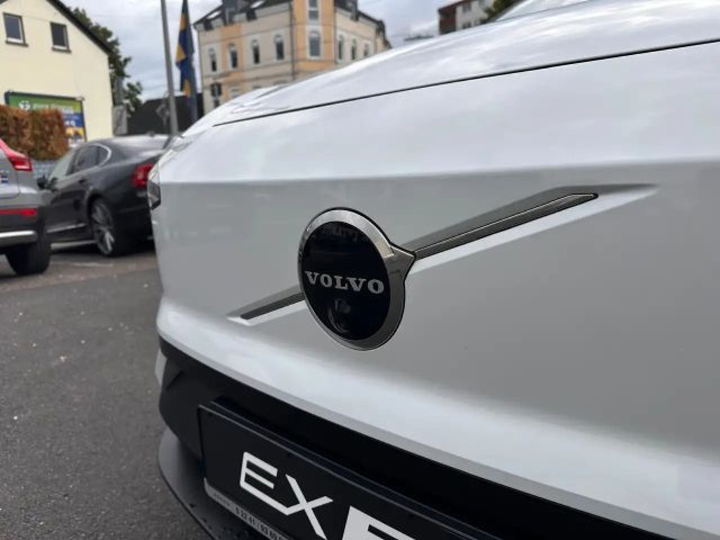 Volvo EX30