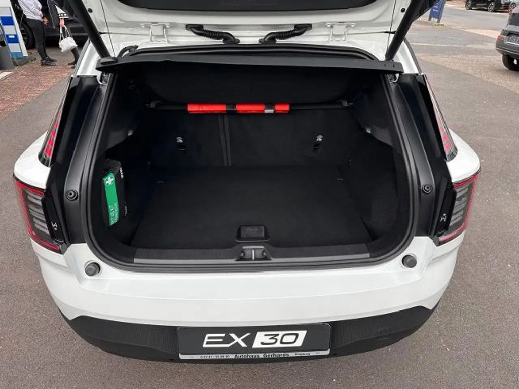 Volvo EX30