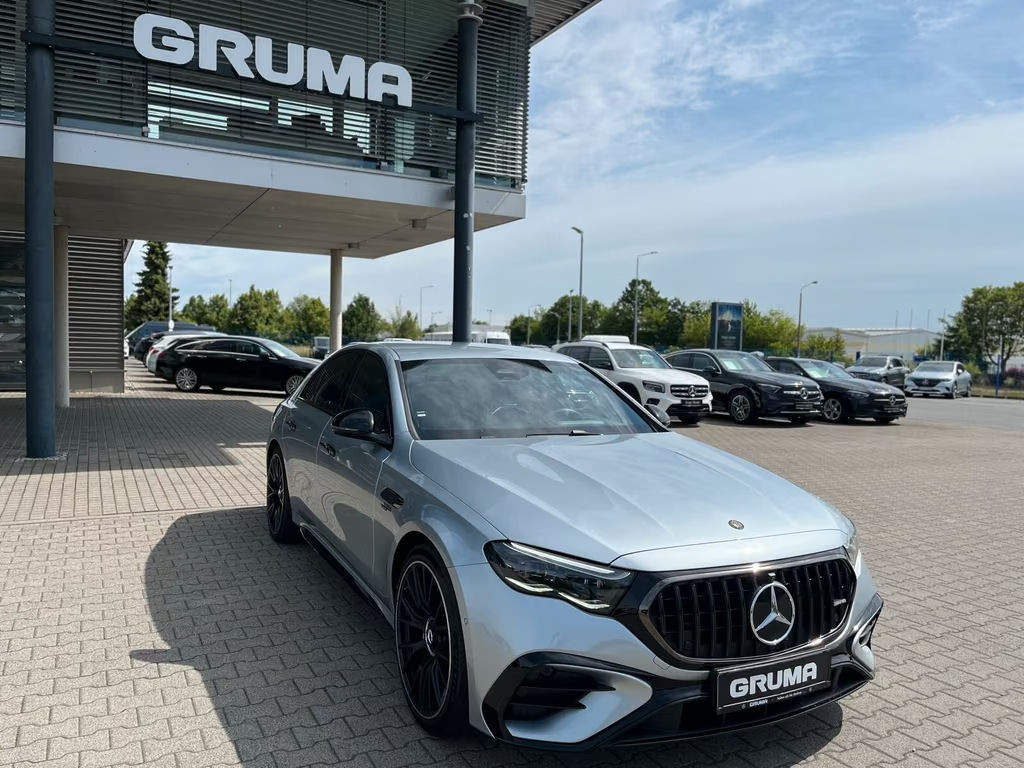 Mercedes-Benz A-Klasse AMG E Sedan 4MATIC E 53 AMG