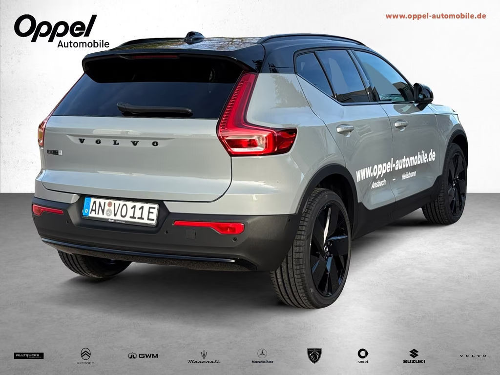 Volvo EX40