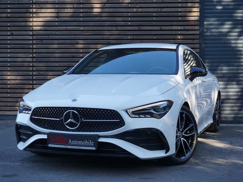 Mercedes-Benz CLA-Klasse CLA 220 AMG Line CLA 220 d