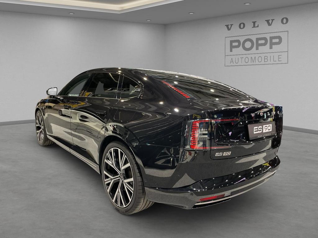 Volvo ES90