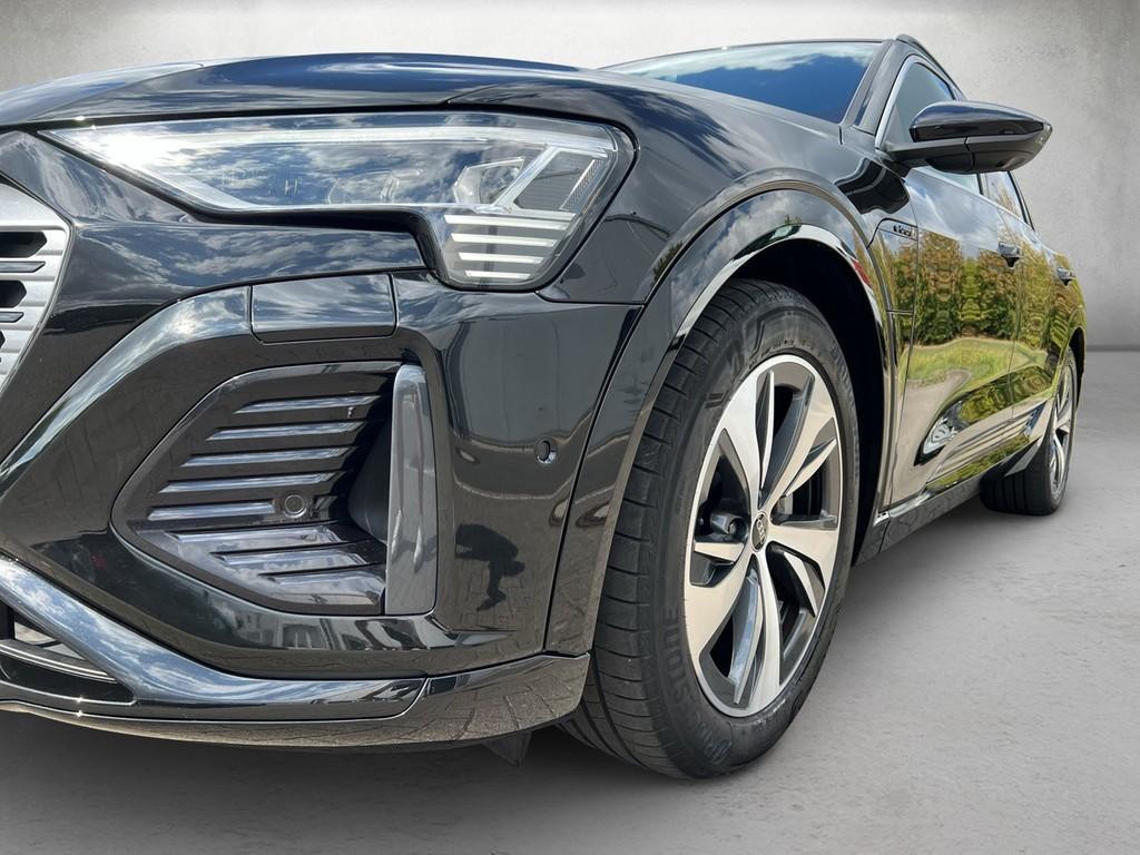 Audi Q8 e-tron