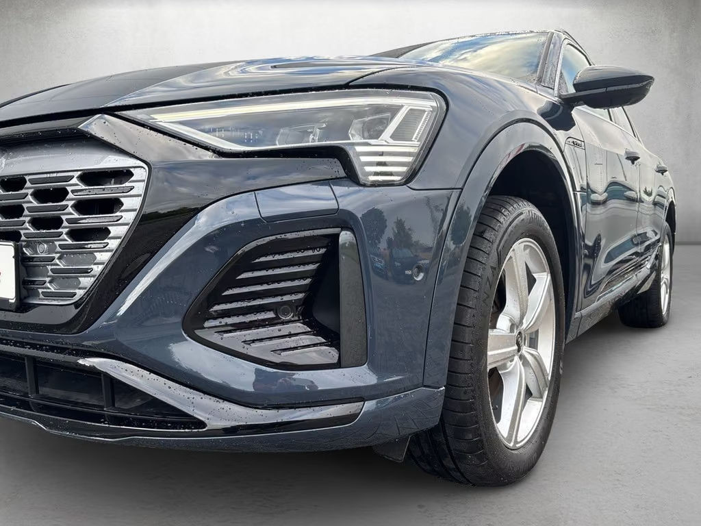 Audi Q8 e-tron