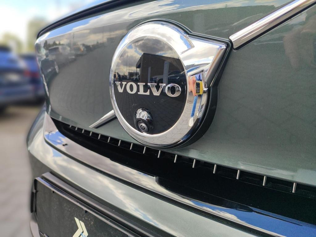 Volvo EX40