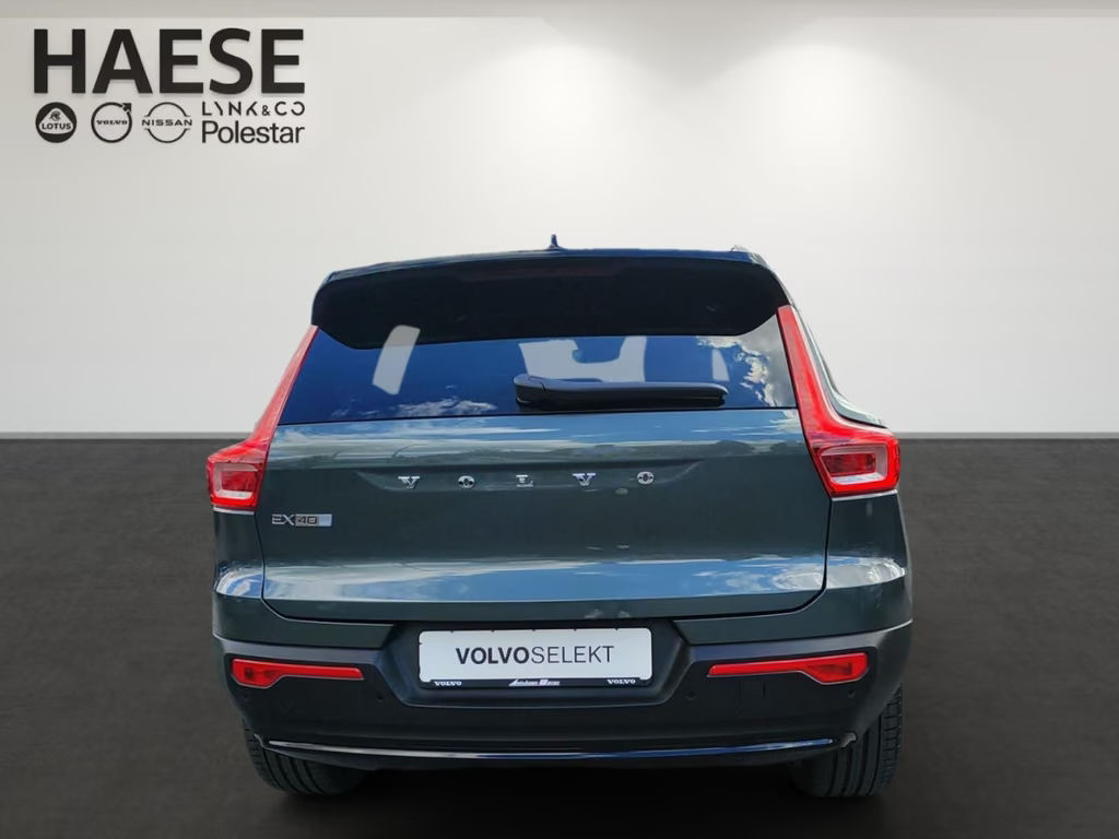Volvo EX40