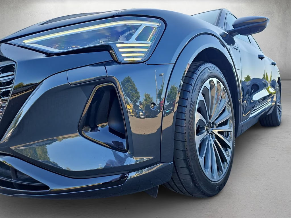 Audi Q8 e-tron