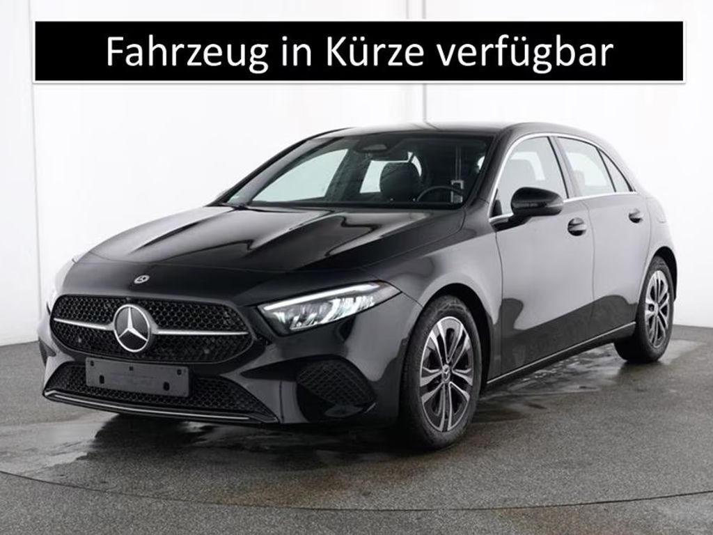 Mercedes-Benz A-Klasse A 180 PANO/KAMERA/NAVI/LED
