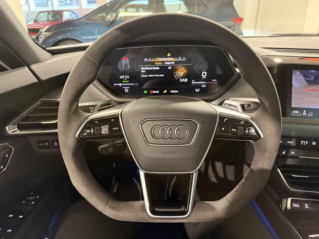 Audi e-tron GT