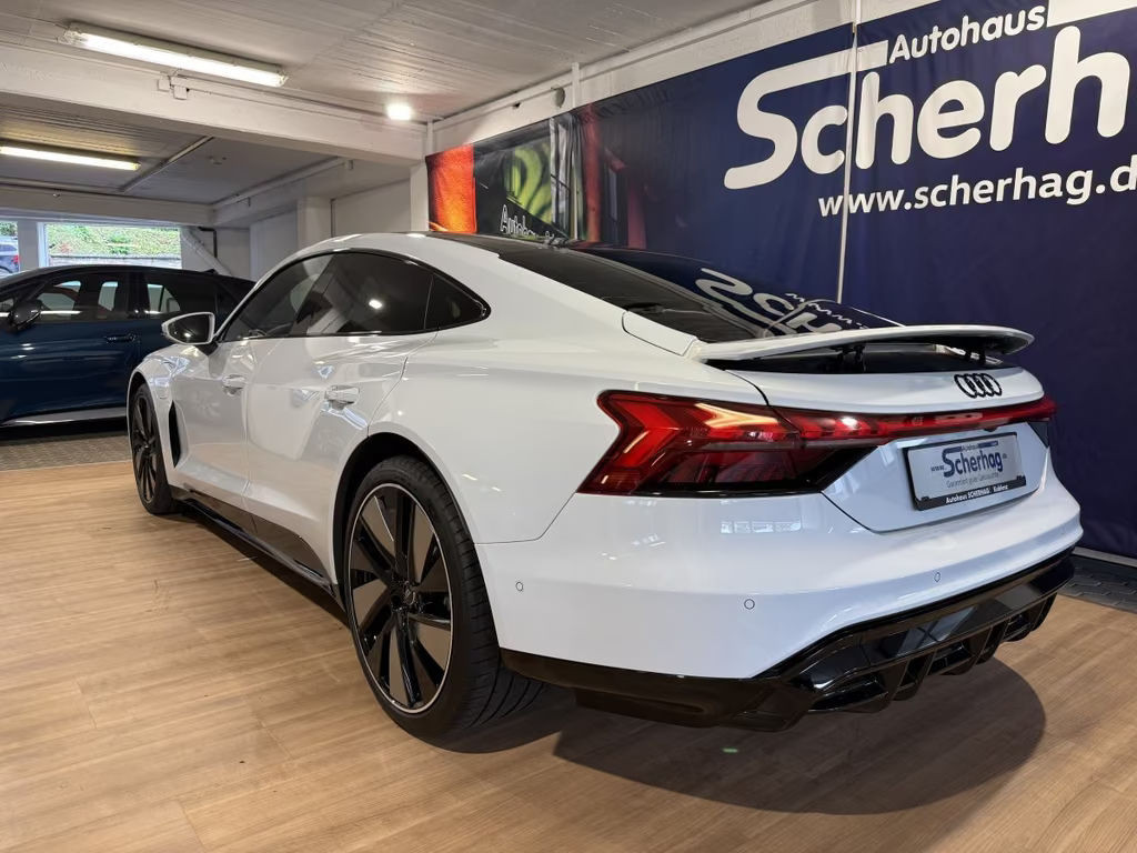 Audi e-tron GT