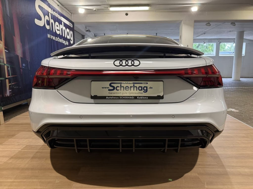Audi e-tron GT