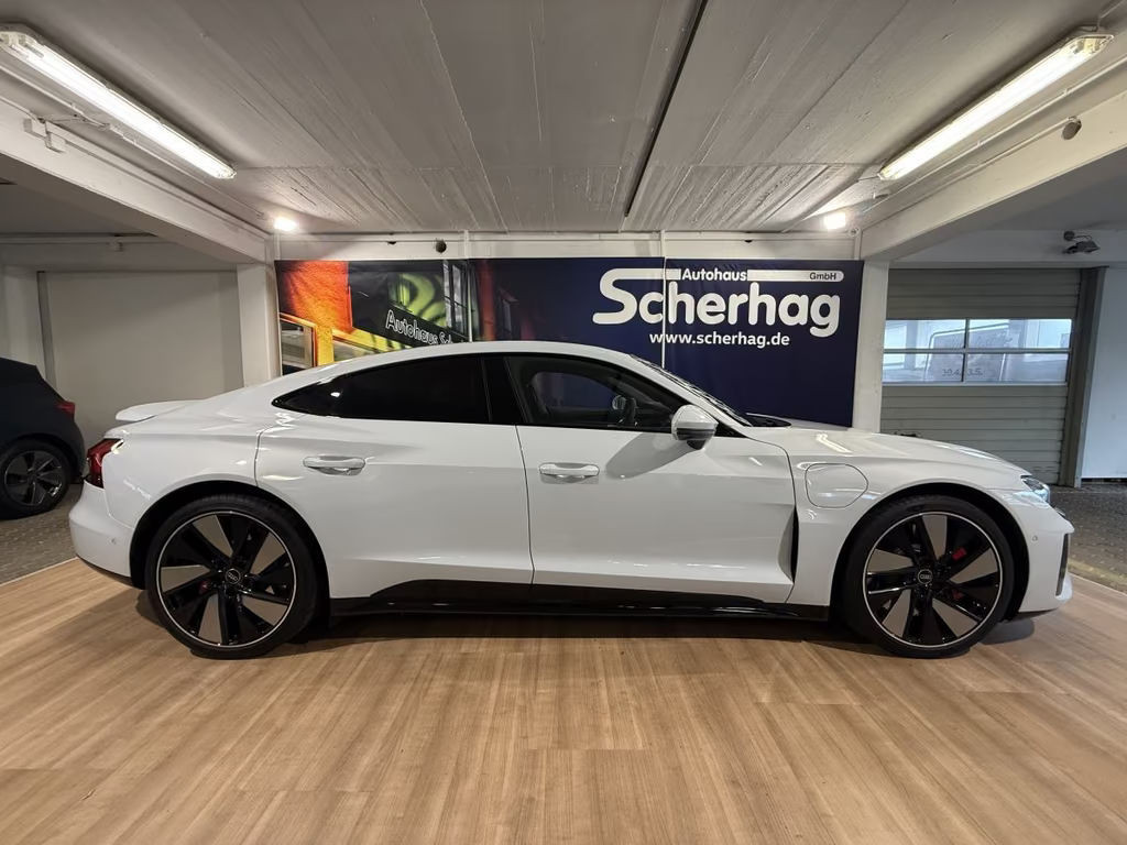 Audi e-tron GT