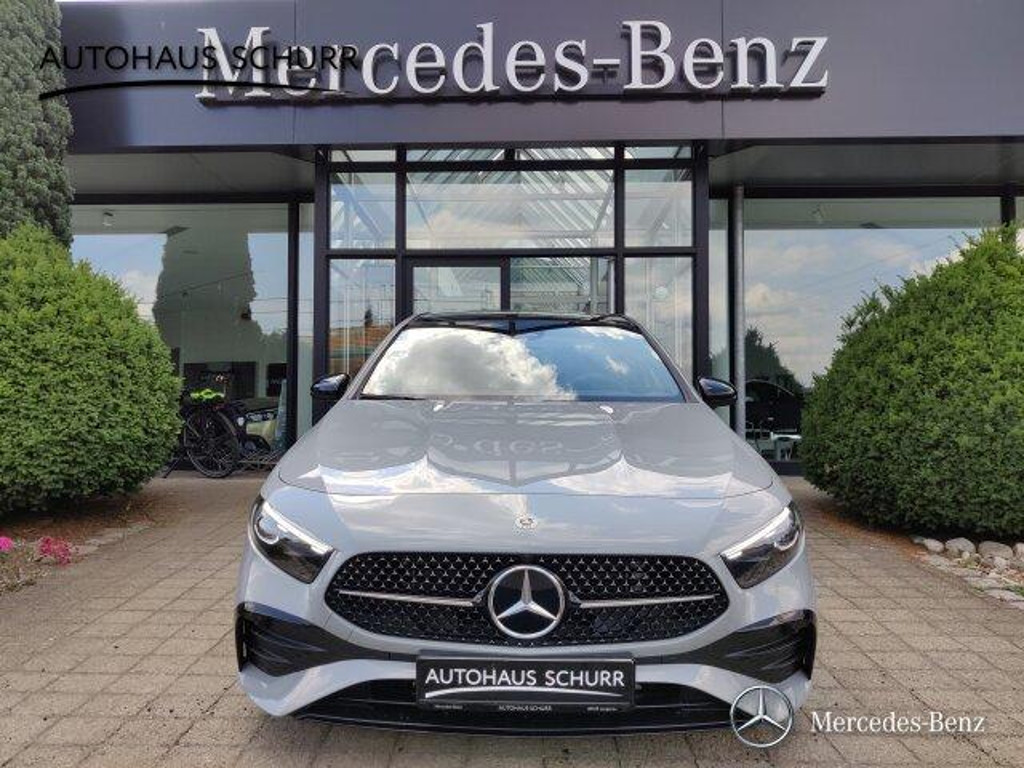 Mercedes-Benz A-Klasse A 200 Special Edition Pano/Totw/Navi/Lenkradh