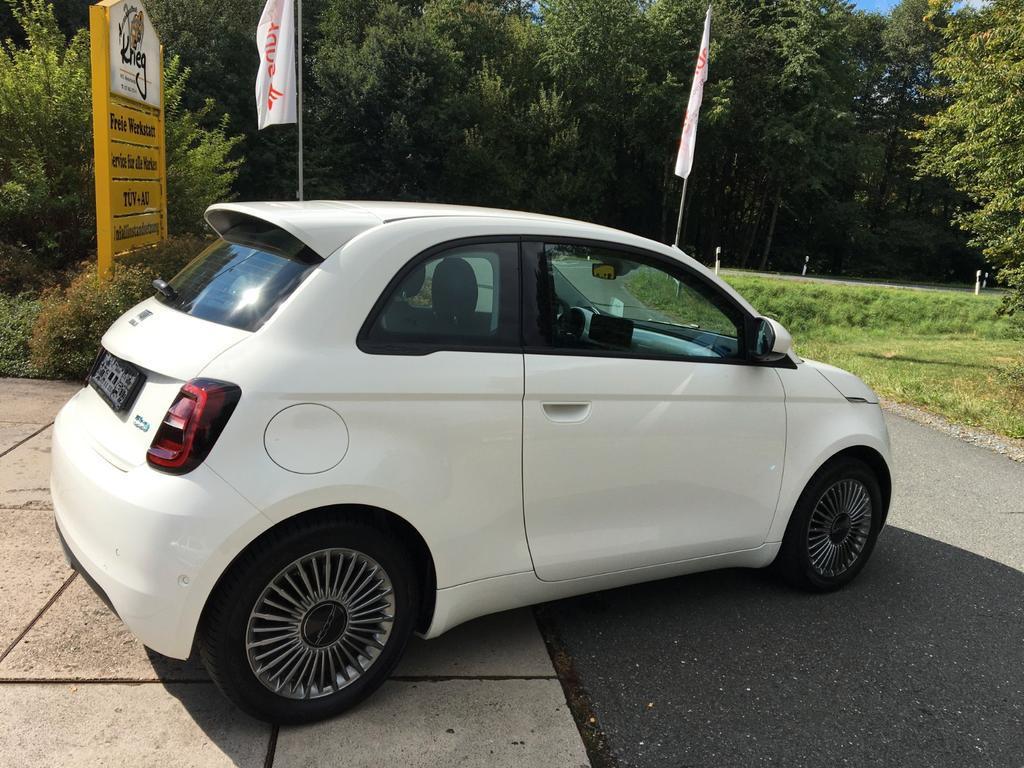 Fiat 500e