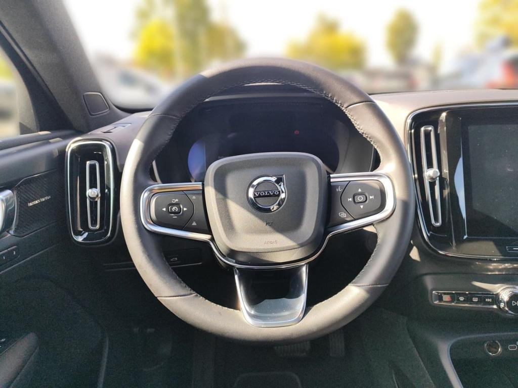 Volvo C40
