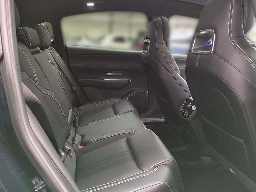 Mazda 6e