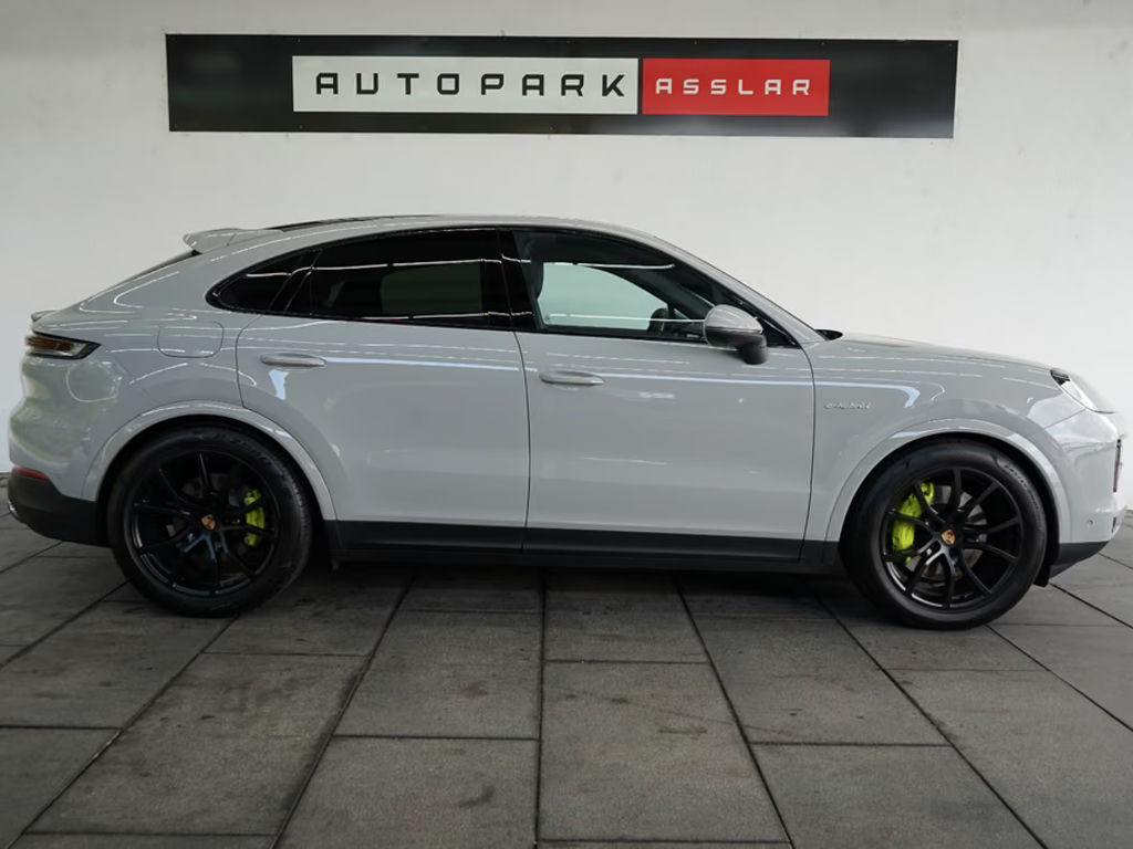 Porsche Cayenne E-Hybrid Coupé