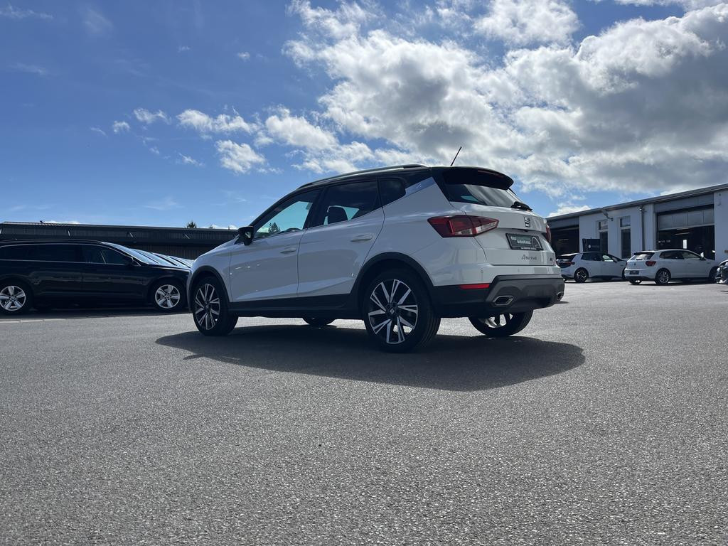Seat Arona