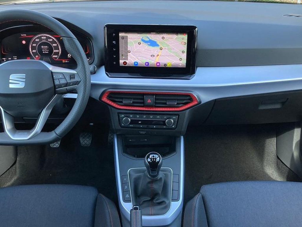 Seat Arona