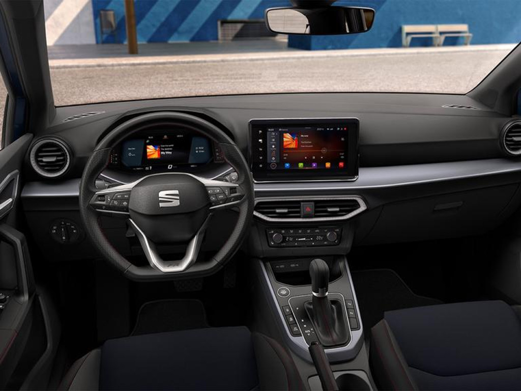 Seat Arona
