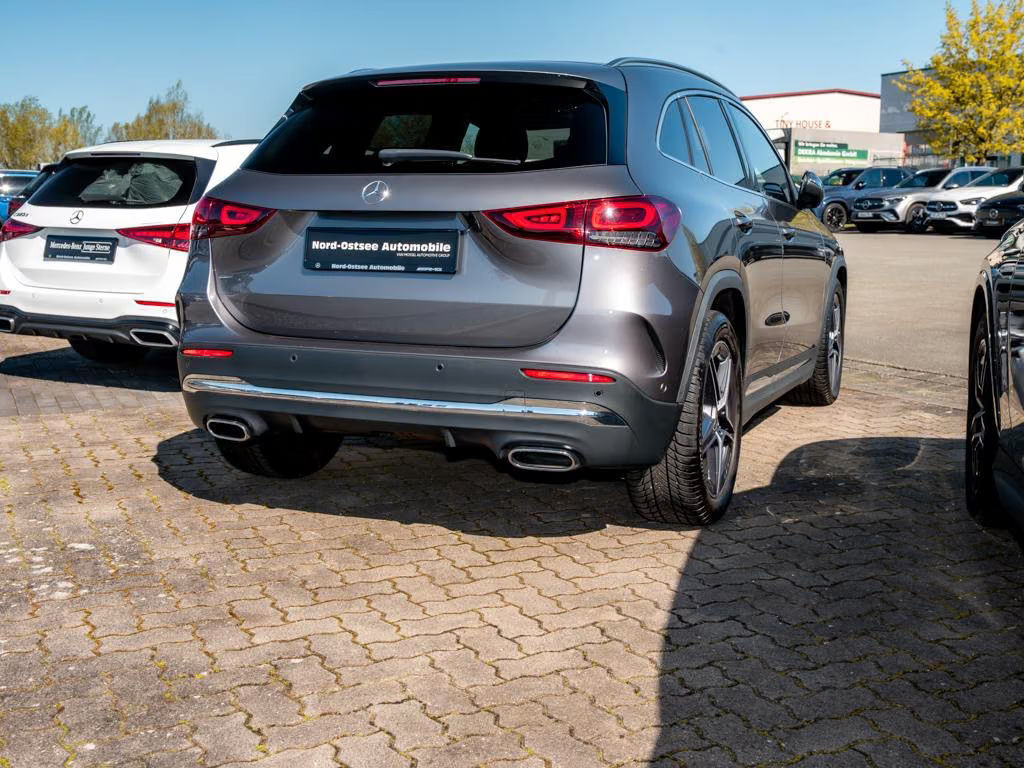 Mercedes-Benz GLA-Klasse