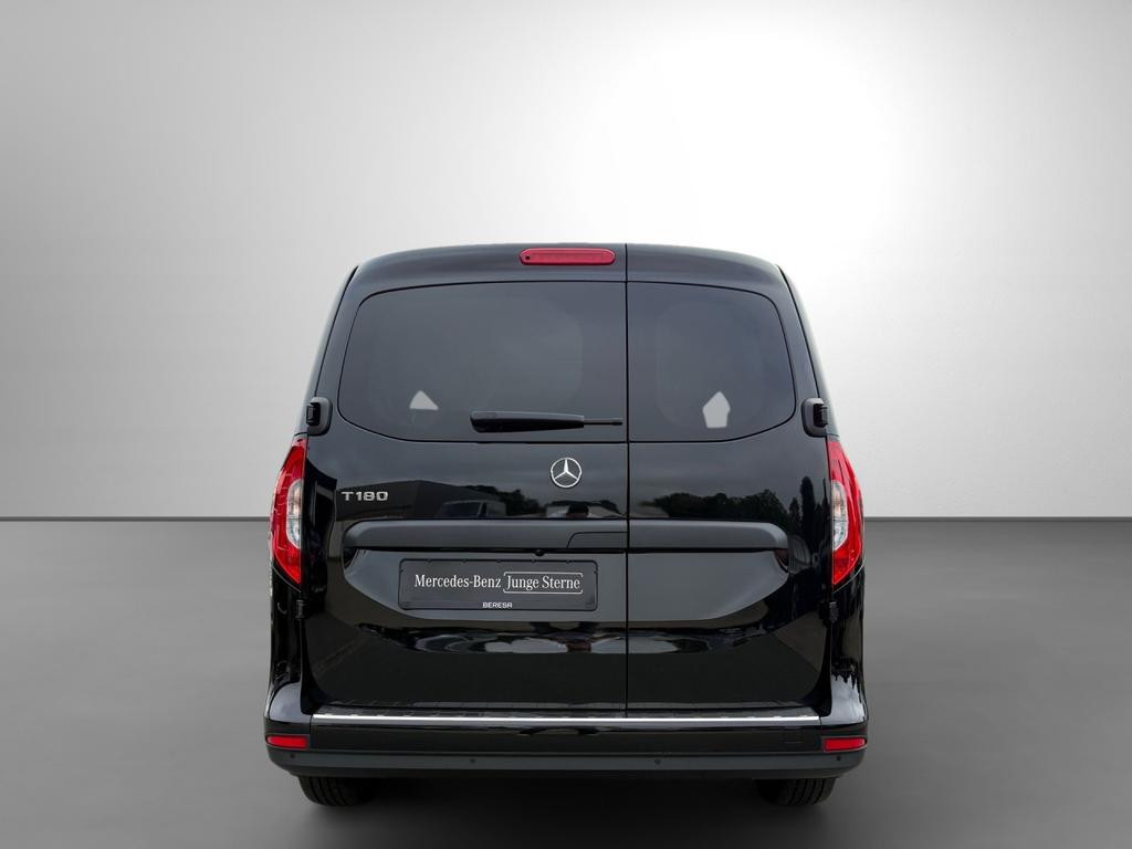 Mercedes-Benz T 180