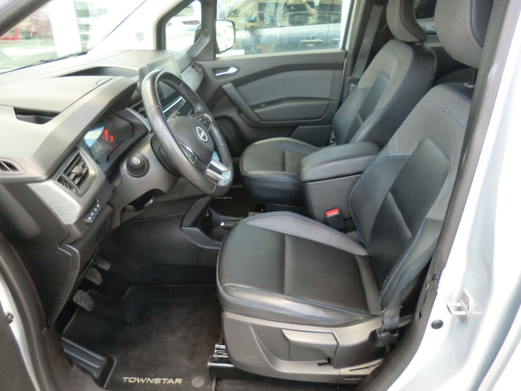 Nissan Townstar