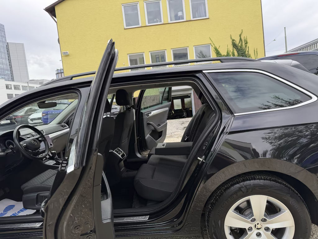 Skoda Superb