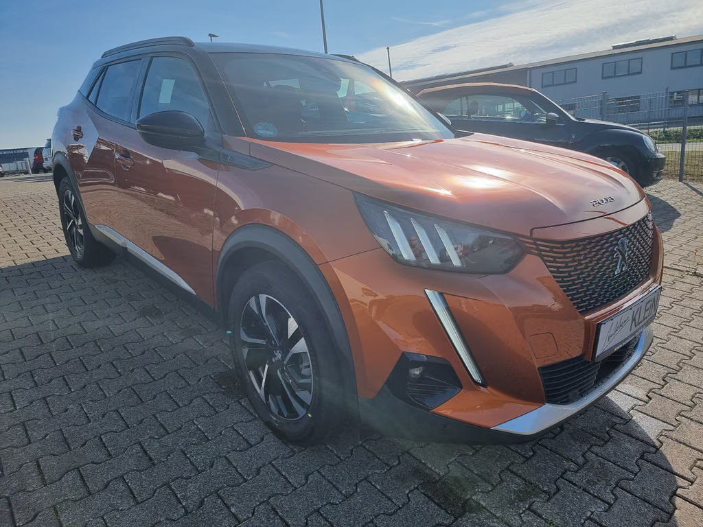 Peugeot e-2008