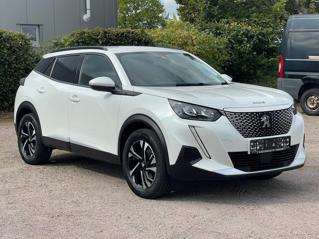 Peugeot e-2008 Allure Pack