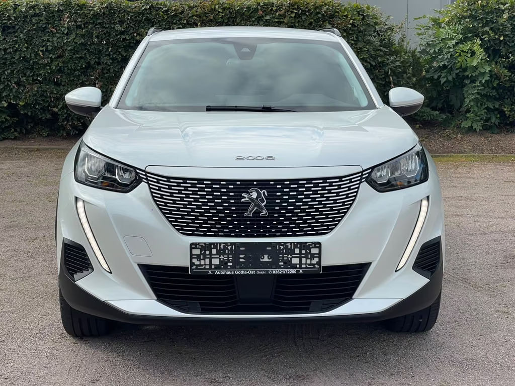 Peugeot e-2008