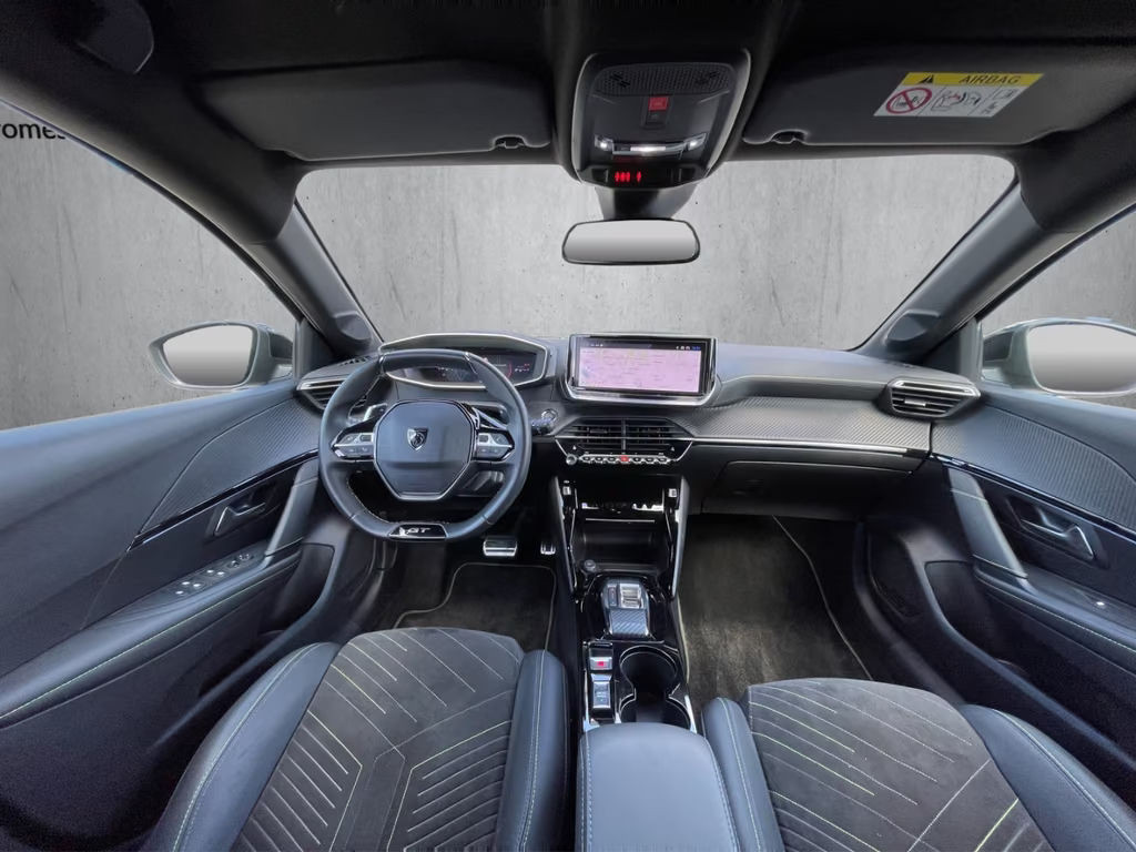 Peugeot e-208
