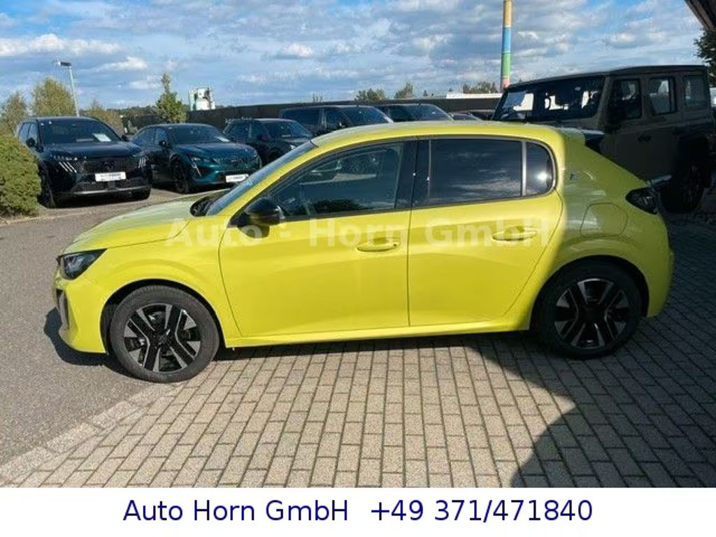 Peugeot e-208