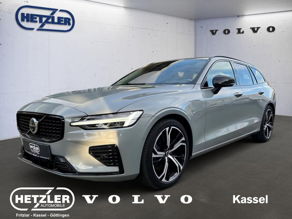 Volvo V60 T6 Hybrid Recharge Plus Dark