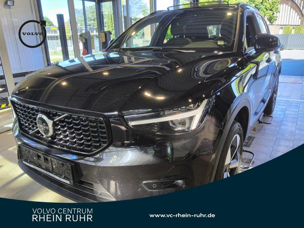 Volvo XC40 Plus Dark