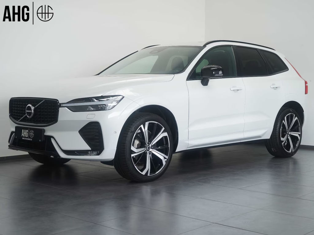 Volvo XC60 Plus Dark